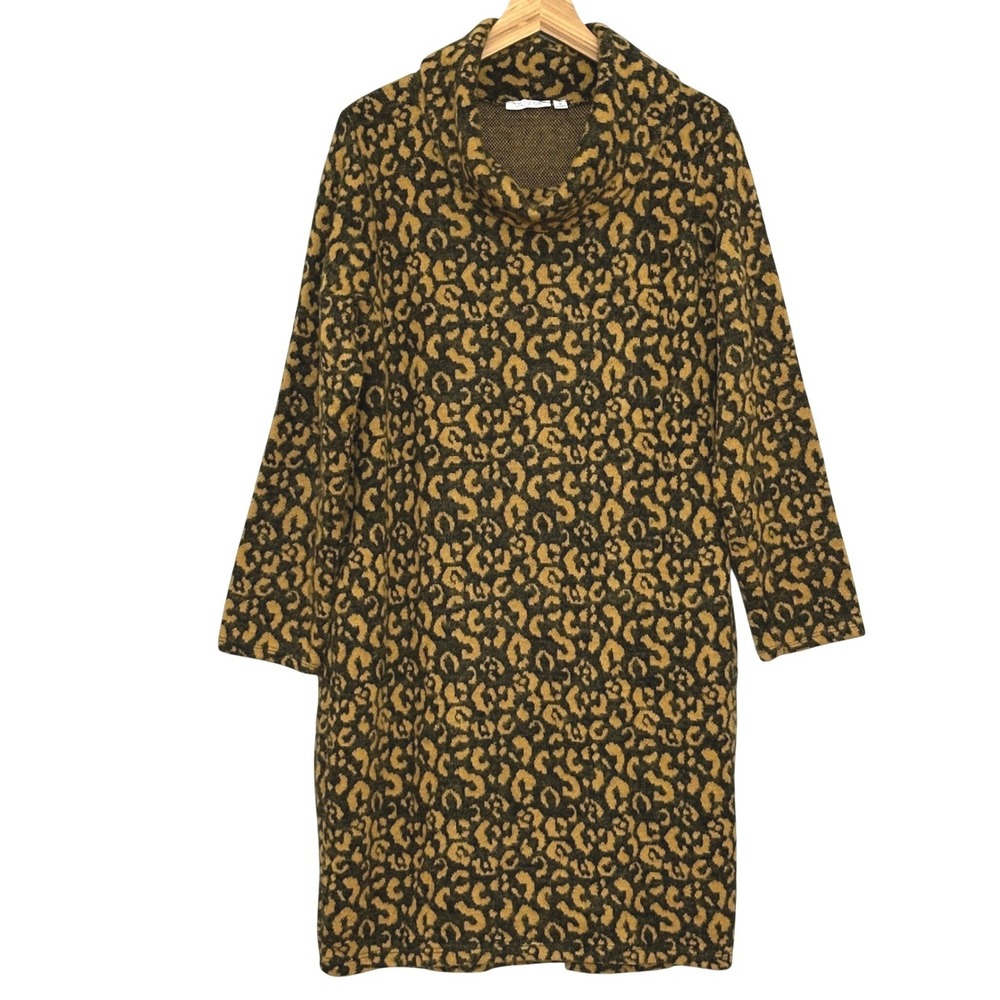 Vasna Italy Womens Dress M Leopard Animal Print Cowl Neck Sweater Mob Wife Cozy